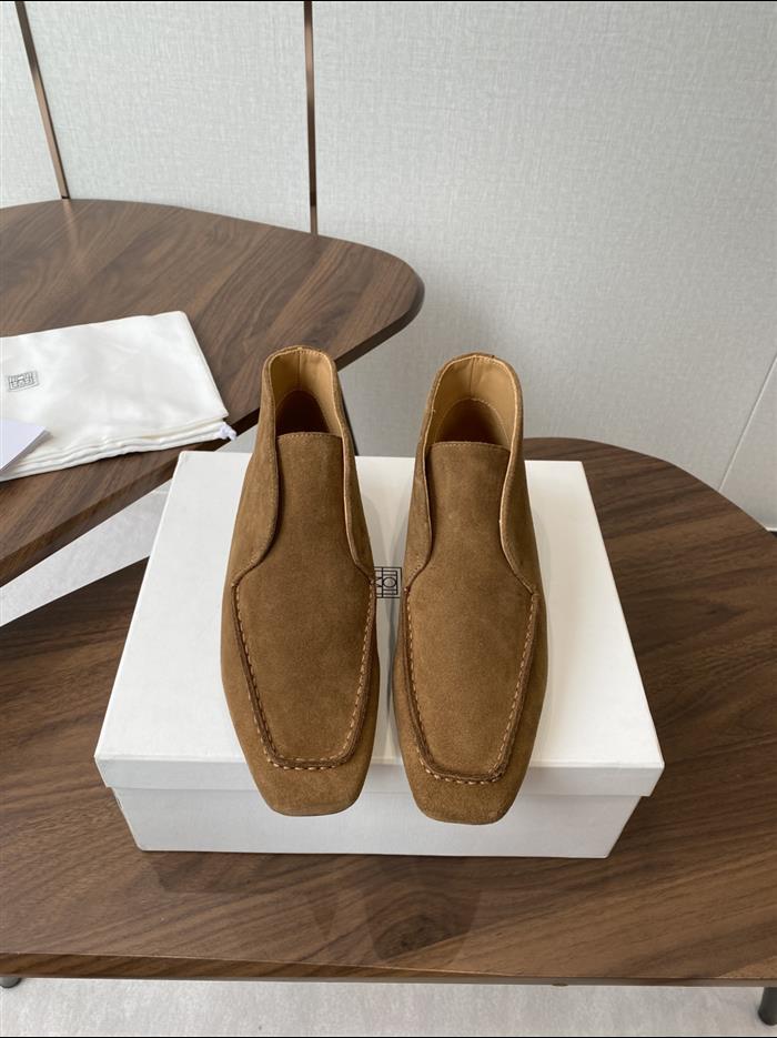 20251128174315250 370